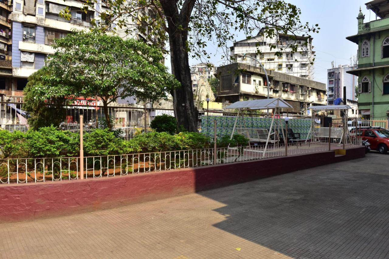 Hotel Kalpana Palace, Mumbai Exterior foto